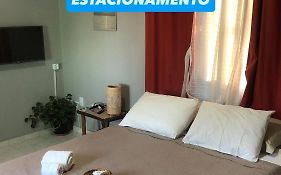 Casa Privativa em Arraial d'Ajuda - 1 Quarto com 2 camas, Cozinha e Banheiro - 10 Minutos do Centro